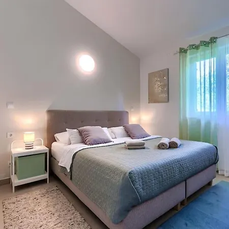 Augusta By Istrialux Villa *