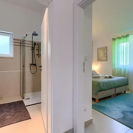 Augusta By Istrialux Villa